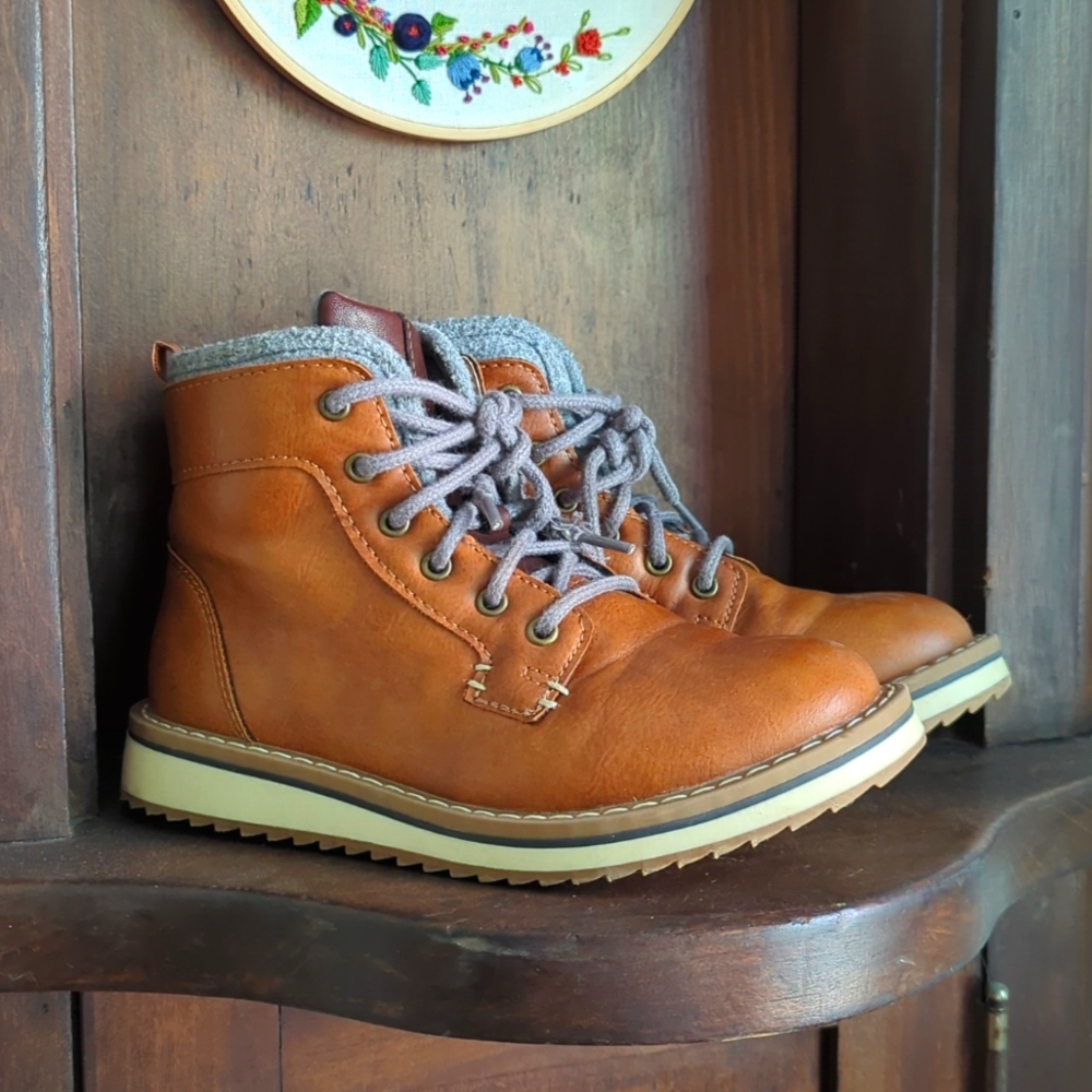 Kids boots